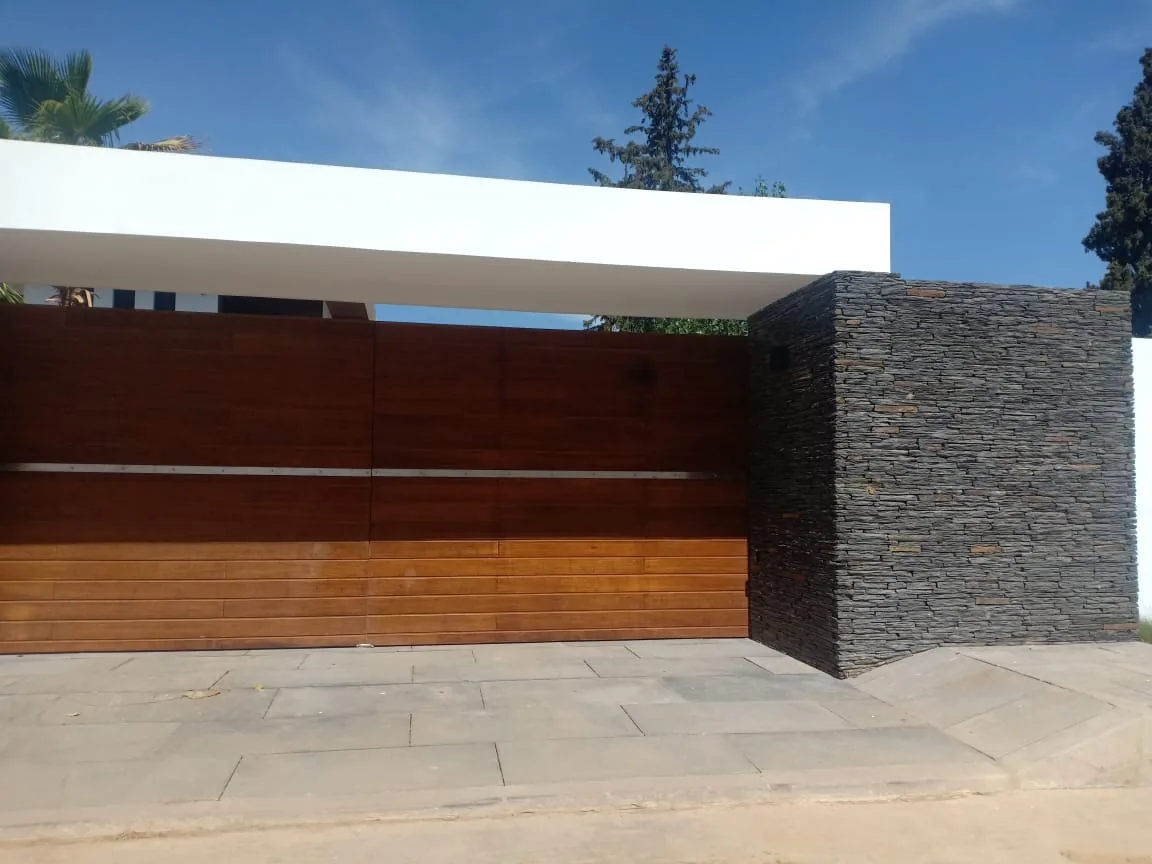 Pourquoi choisir la pierre naturelle pour votre façade ?